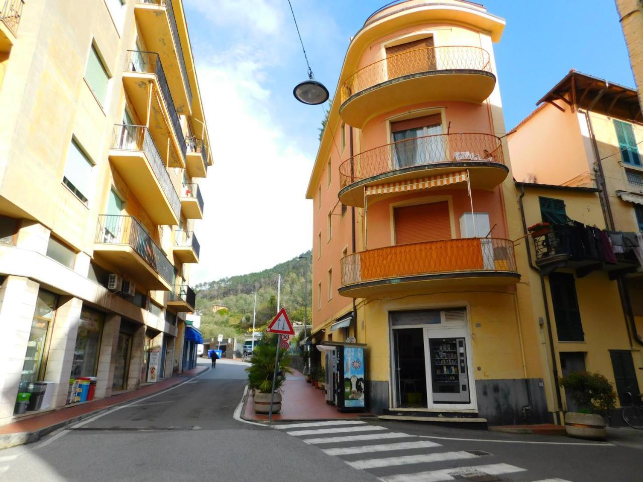 Nuovissimo E Funzionale, Levanto Kültér fotó